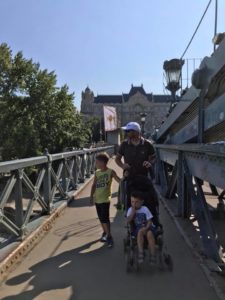 ponte delle catene a piedi